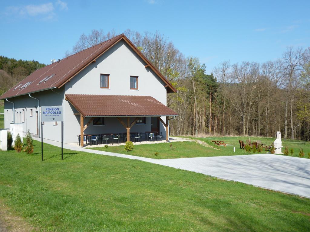 Penzion Na Podlesí ve Zlaté Koruně Zlatá Koruna Esterno foto